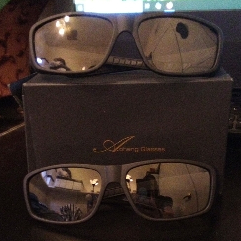 Aoheng Men's Polarized Black Sunglasses